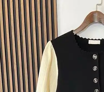 

2022 Fall Winter Women's Slim Fit Knit Dress Short Sleeve Elegant Party Dress