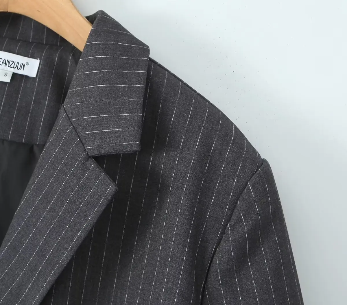 Chill Gray Striped Removable Flare Cuff Blazer Boyfriend Vintage Women Notched Collar Loose Suit Fashion Coat Black