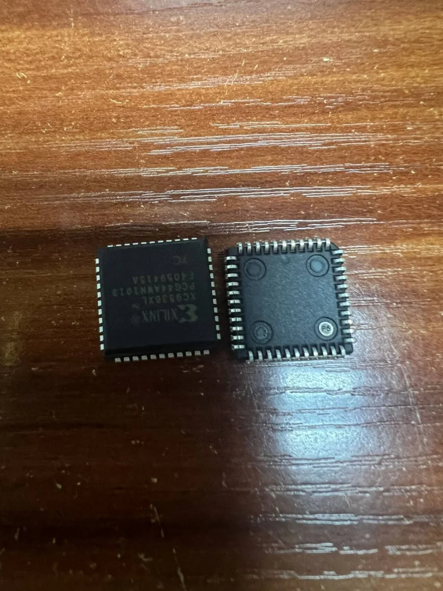 

XC9536XL-7PCG44C PLCC-44 Free Shipping