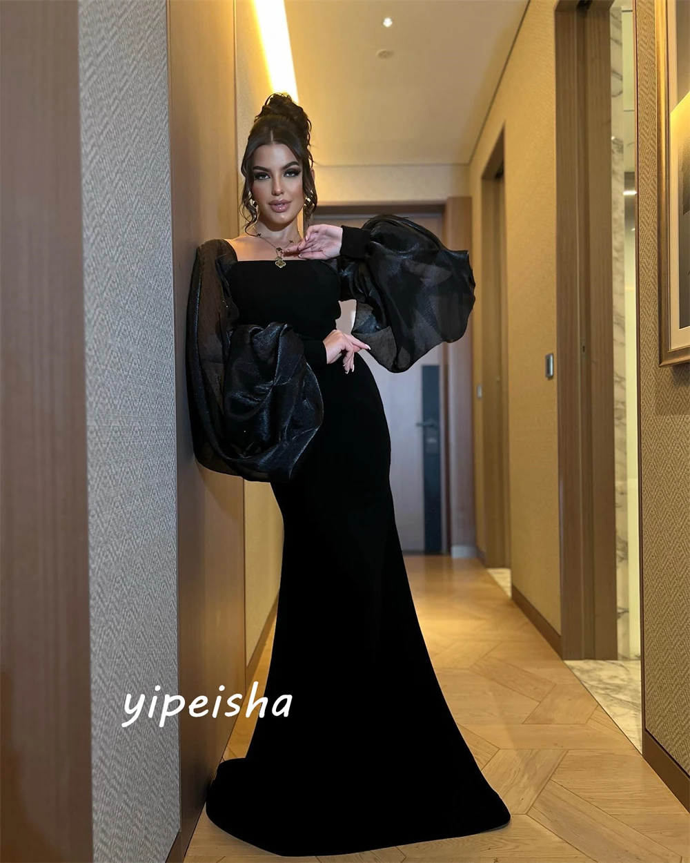 Рисунок 6 - Женское вечернее платье-русалка