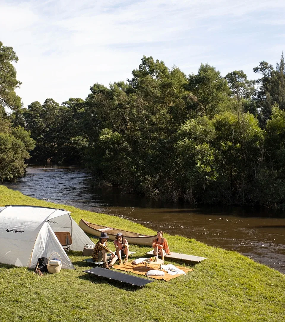 Description Picture 2 of itemNaturehike Xjc05 Camping Bed 1 Person Easy Build Folding Bed Portable 150Kg Load Fold Up Bed Outdoor Light Travel Sleeping Cot