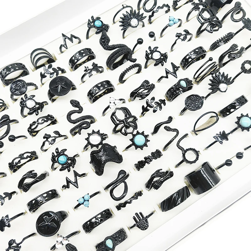 30/50pcs/Lot Wholesale New Design Black Spray Paint Finger Rings for Women Mix Style Party Decorate Bar Personality Jewelry Girl 2