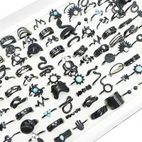 30/50pcs/Lot Wholesale New Design Black Spray Paint Finger Rings for Women Mix Style Party Decorate Bar Personality Jewelry Girl 2