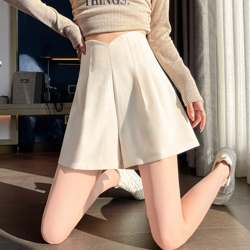 2024 Spring Shorts Women Fashion High Waist Loose Thin Wide-leg Solid Color Office Lady Korean Style Casual Short Pants Female