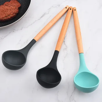 Manico in legno mestolo in Silicone cucchiaio da minestra cucchiai da cucina rotondo pentola calda Porridge Ramen Noodles Scoop stoviglie da cucina per la casa 1