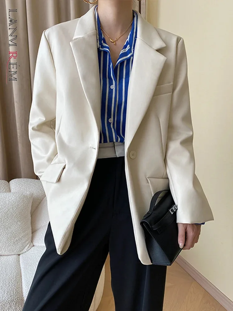 

[LANMREM] Elegant Leather Blazers For Women Solid Long Sleeve Single Breasted Female Jackets Fashion Tops 2024 Spring New 26D529