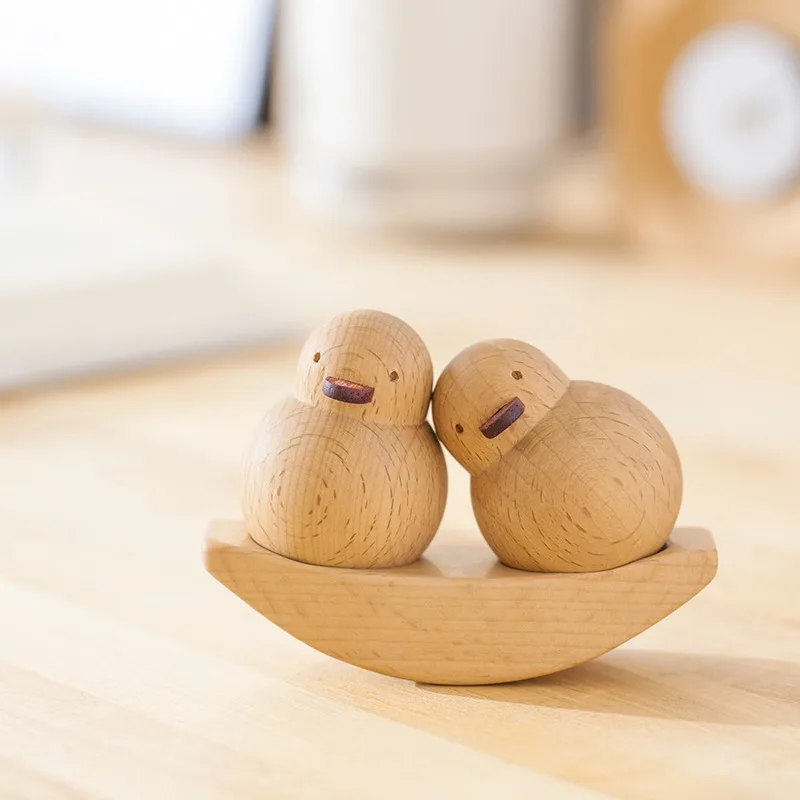 Creative Couple Decoration Office Desk Wooden Material Style Wooden Duck Friends Birthday Valentine's Day Girl Gift Fun