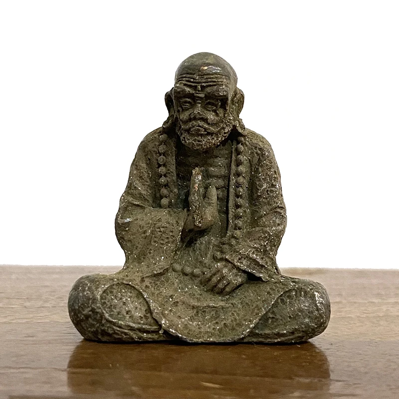 

Статуя Будды из твердой латуни, Dharma, предк дзен, Бодхи, ретро мини-украшения, домашний декор, роскошный столик, искусственный чай