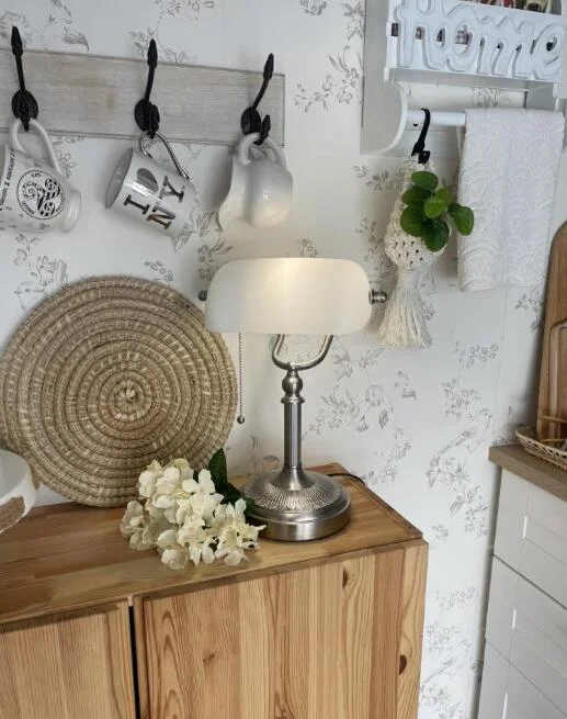 Vintage Glow Green, White Glass Bankers Desk Lamp with Zipper Switch photo review