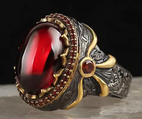 Boho Ring for Women Carved Flower Leaves Inlaid Oval Red Stone Wide Face Finger Ring Jewelry Bohemian Gift