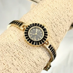 Opulent Gem - Studded Gold Watch for Women: Elevate Your Style with Vintage Glamour (Golden black)
