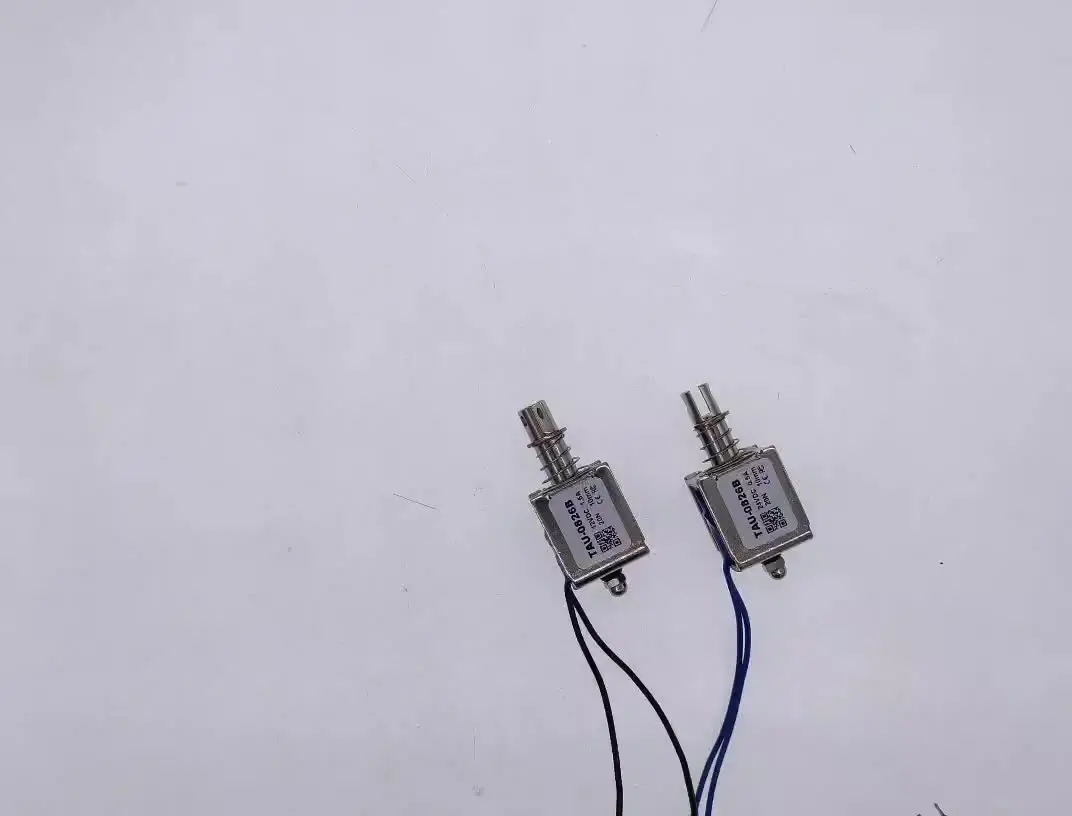 Solenoid Magnétique DC 6V 12V 24V TAU-0530 Électroaimant Push & Pull Course 10mm Force 700g - TAU-0530T 12V