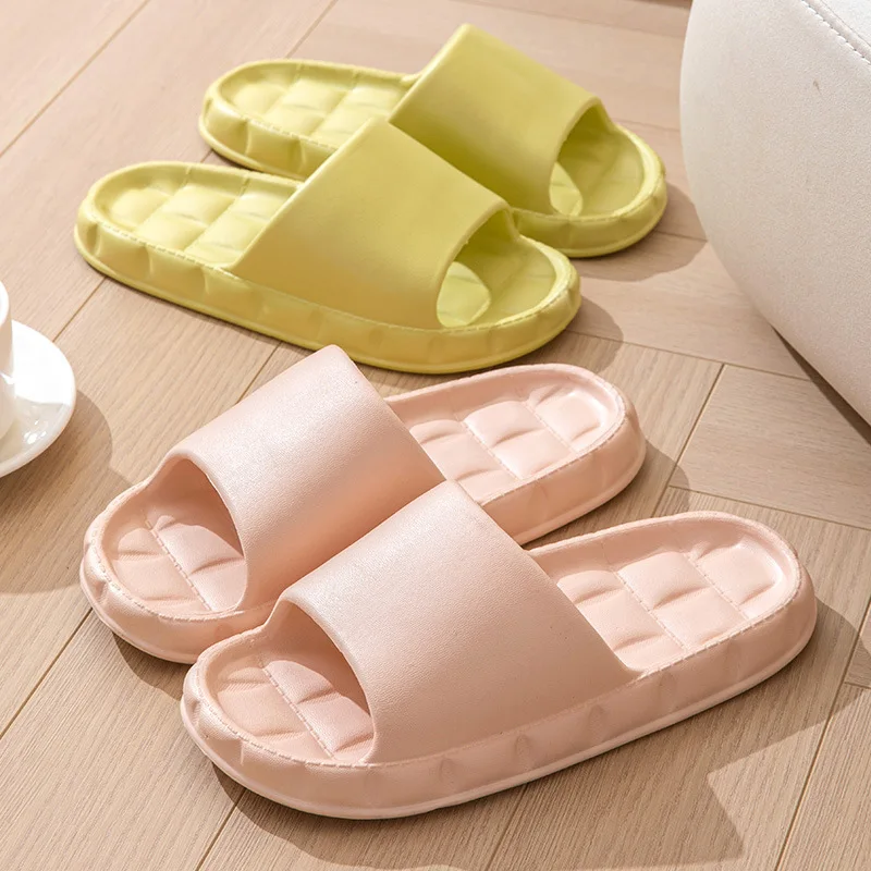 

Breathable Slippers Men Shoes Bathroom Anti-skid Wear-resistant Lightweight Comfortable PVC Slippers Personalized Deodorization