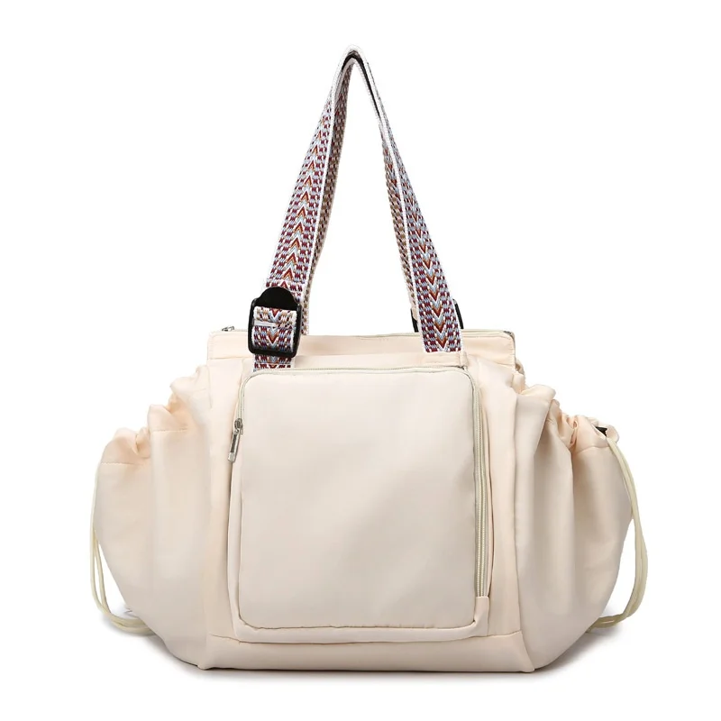 새로운 대용량 여행 가방 여성용 유행 방수 자동차 수납 배낭 여러 포켓 핸드백..