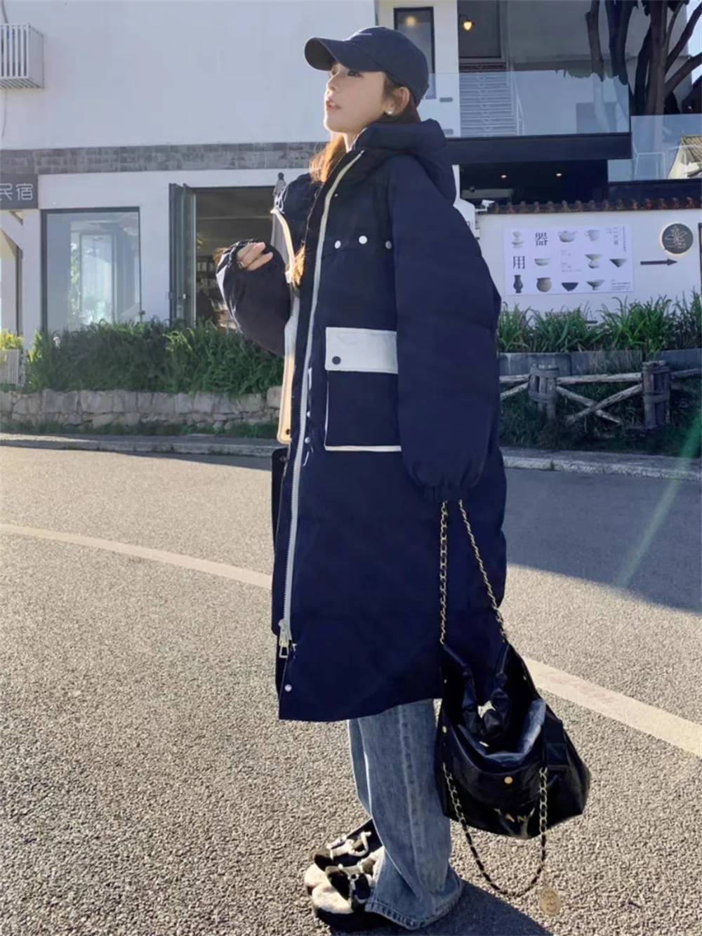 Navy Blue 90% White Duck  Down  for Women's Mid Length Winter New Design Sense Hooded Bread Jacket 2023