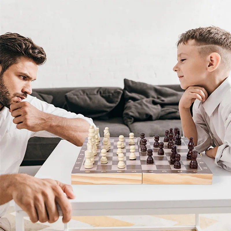 Magnetic Wooden Folding Chess Set Felted Game Board 28cm*29cm Interior Storage Adult Kids Gift Family Game Chess Board