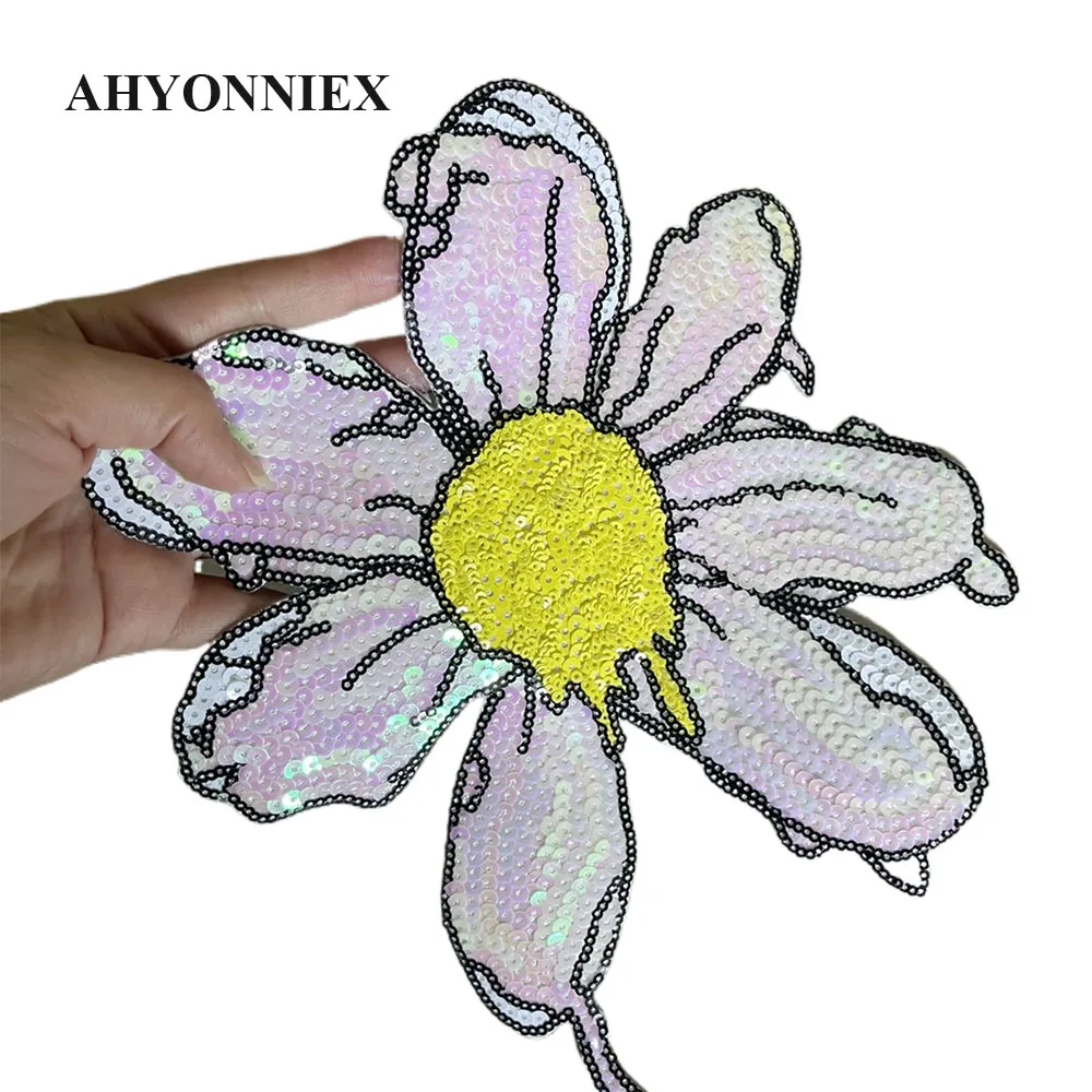 1-teiliges silbernes Pailletten-Blumen-Patch für Kleidung, Aufkleber, Applikationen, zum Aufbügeln – Detail 11