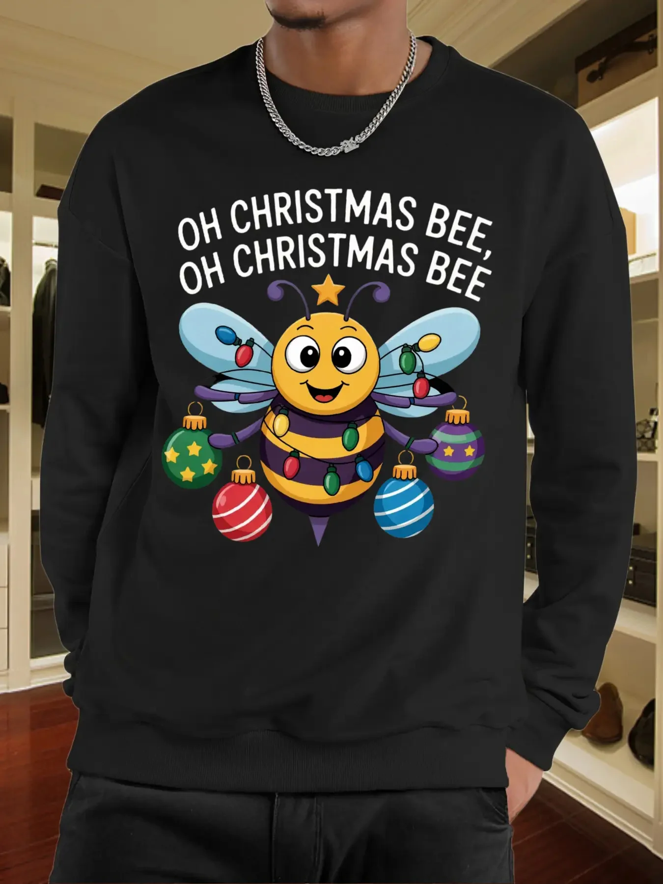 Men's & Women's Funny Christmas Bee Sweatshirt - Smiling Bee Lights & Decorations, Long Sleeve