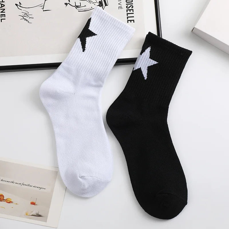 

Pentagram Simple Socks White Black Sporty Style Harajuku Socks Women Cotton Star Ankle Socks Female Fashion Funny Striped Socks