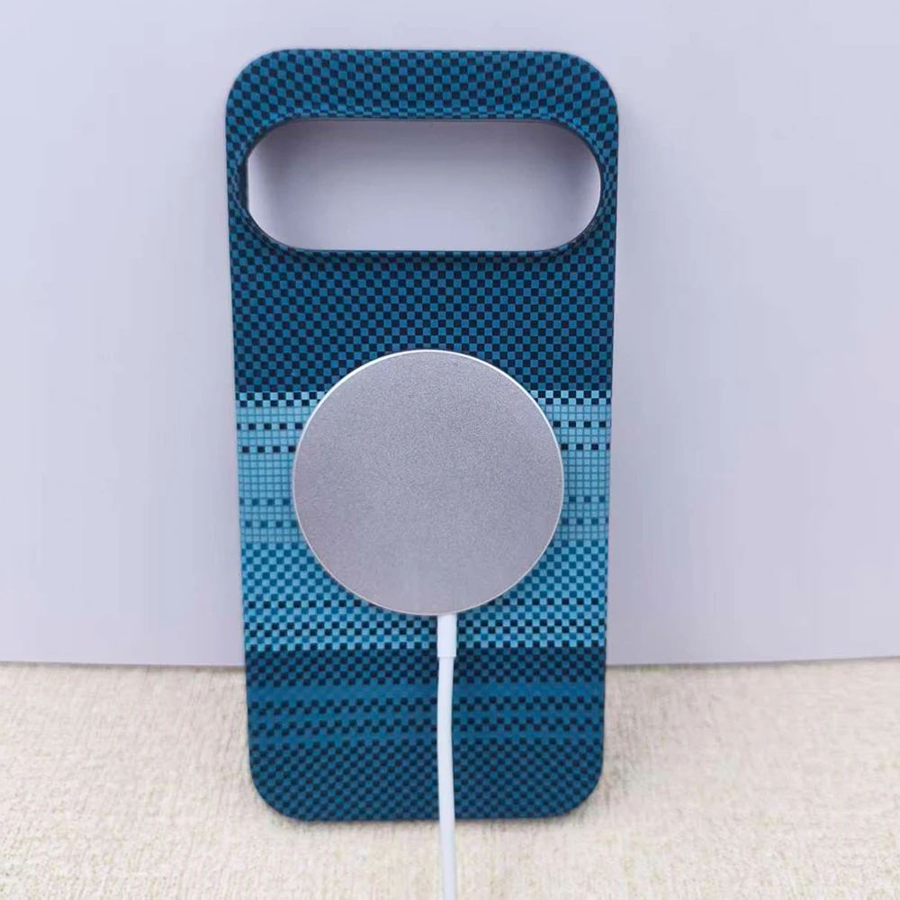 Frameless Carbon Fibre Magnetic Phone Case with Wireless Charging and Shockproof Protection