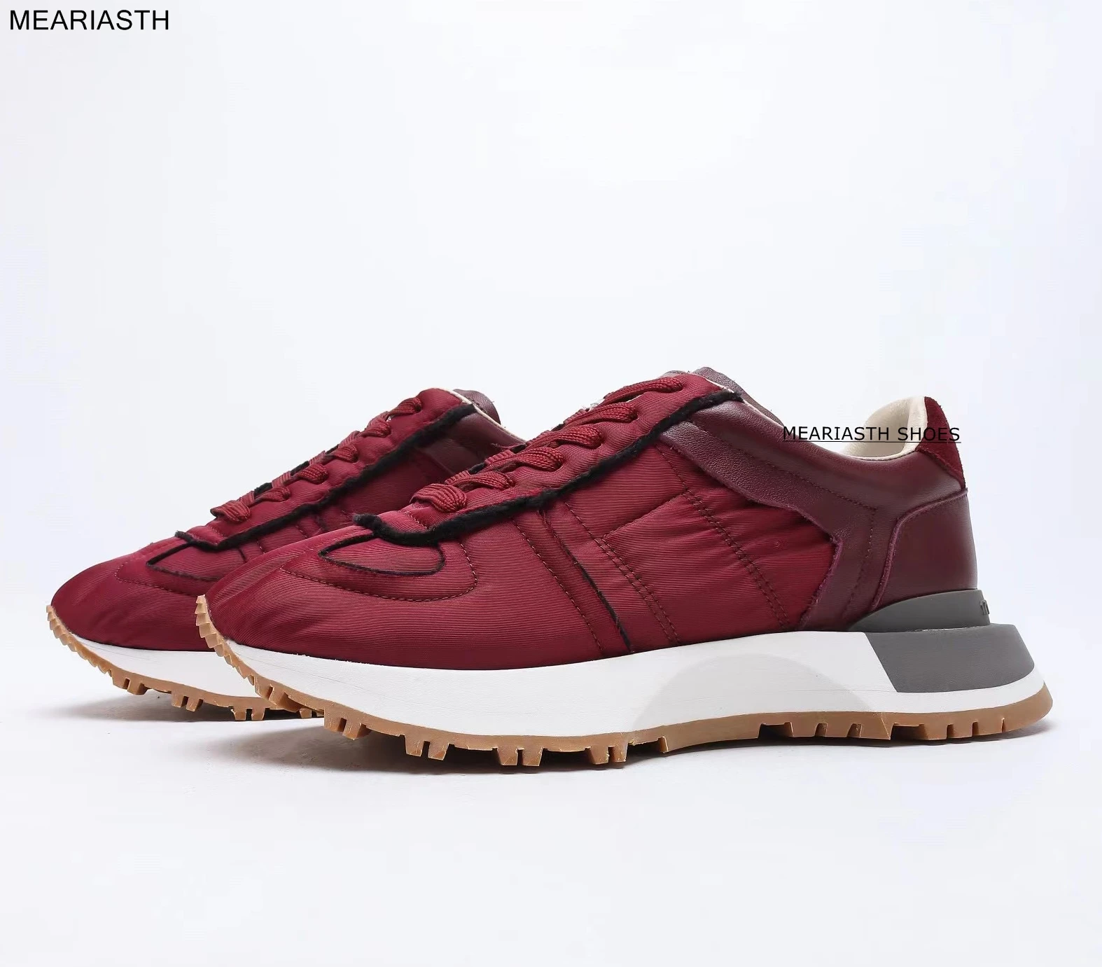 

Designer Brand Women's sneaker loafers platform Thick Lovers Trainers Lace up white black Causal Shoes Spring Men shoes Runners