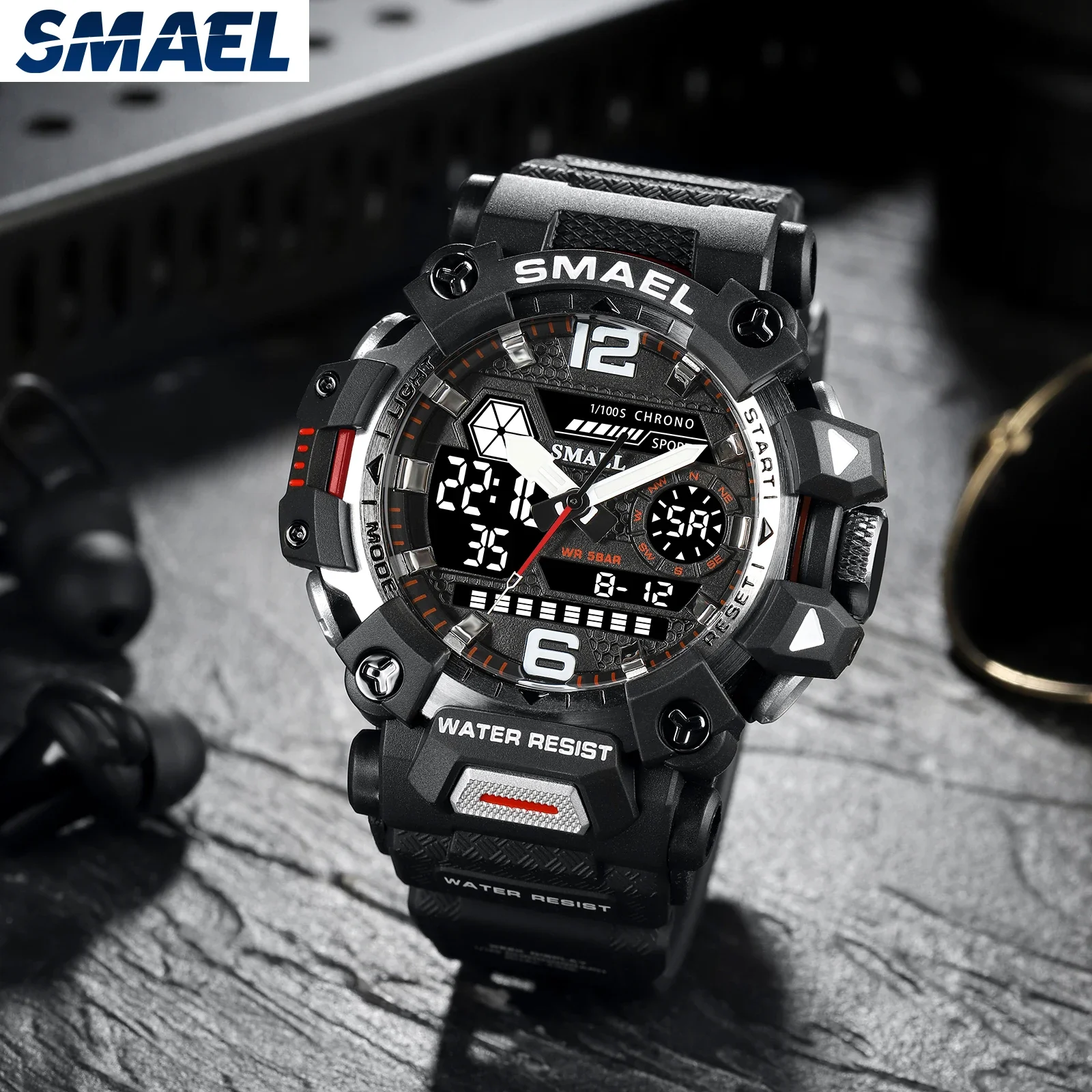 

SMAEL 8072 Outdoor Tactical Men's Alloy Military Style Watch Night Glow Waterproof Dual Display Quartz Electronic Watch
