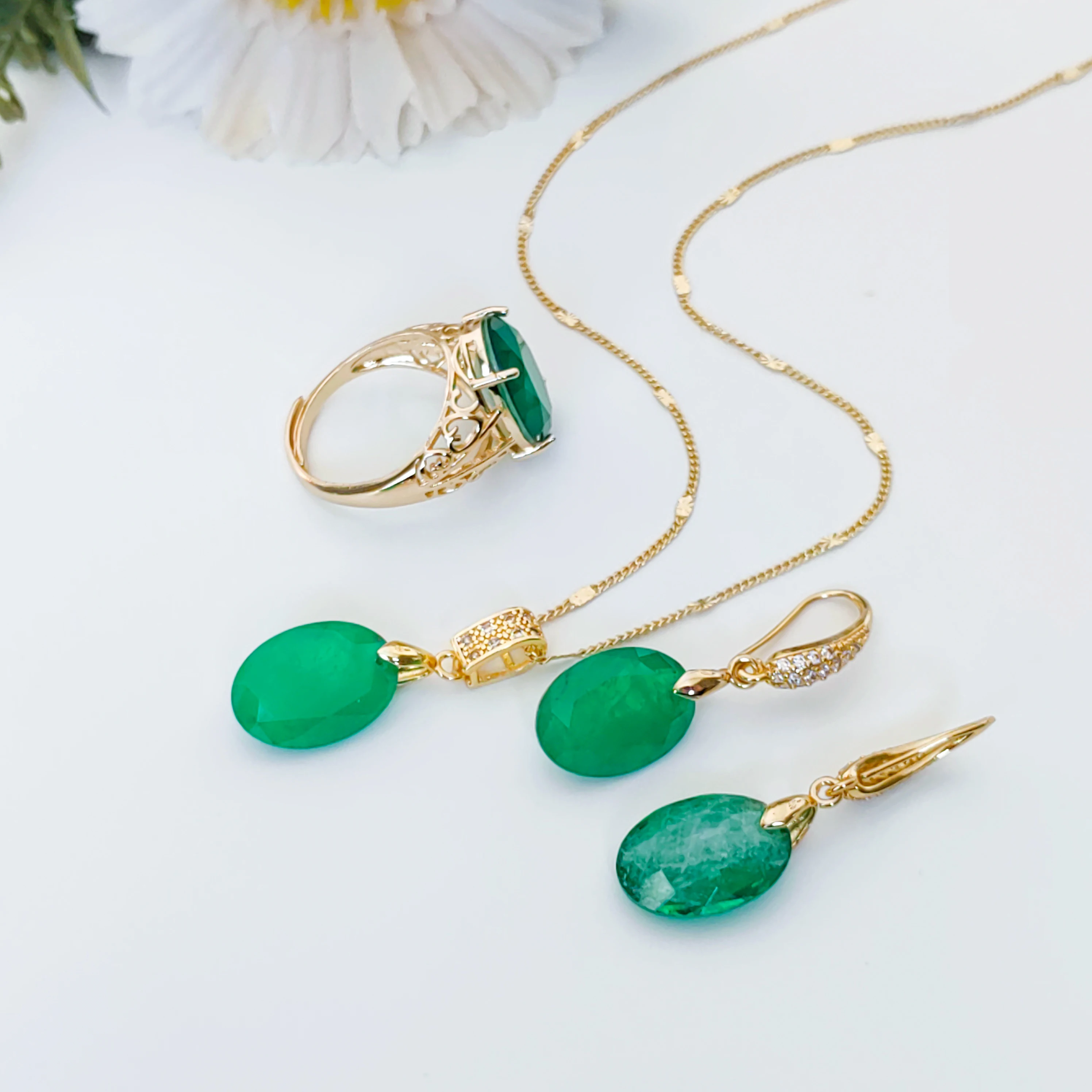 Smaragdgrün ovale Kristall Fusion Stein zurück ist natürliche Kristall Halskette Ohrringe Ringe Schmuck Set elegante Damen schmuck – Detail 3