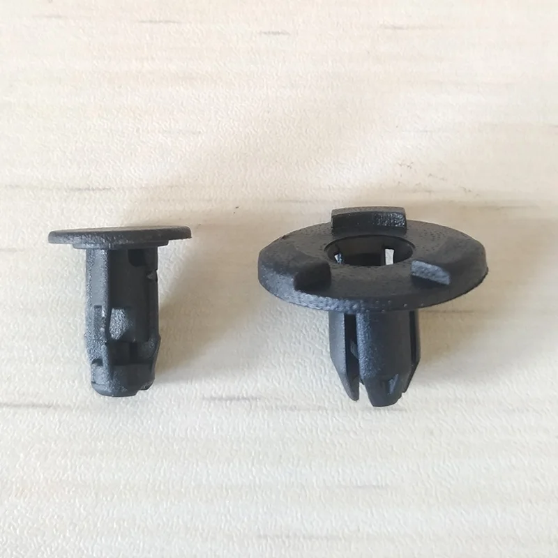 닛산 Qashqai Juke Pathfinder 등을위한 50Pcs 8mm 구멍 부팅 및 트렁크 트림 클립 자동 패스너