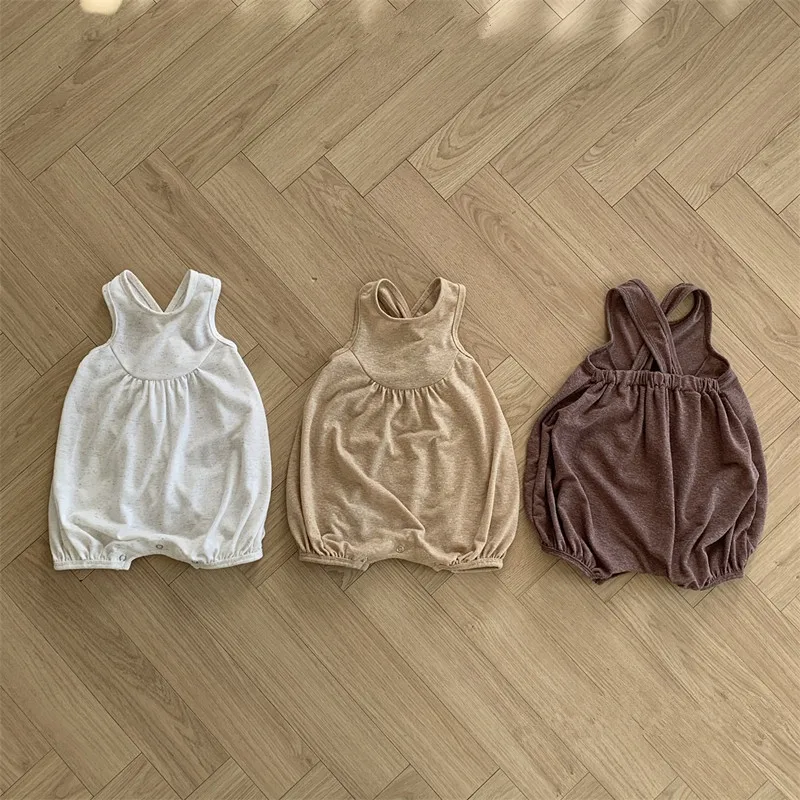

2024 Summer New Baby Sleeveless Romper Infant Boy Girl Solid Loose Overalls Newborn Strap Jumpsuit Toddler Casual Clothes 0-24M