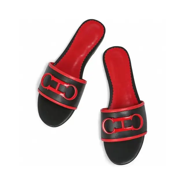 Simple Solid Color Design Wear Beach Ladies Slippers 2025 New Everyday Style Fashion Solid Color Office Women's Slippers