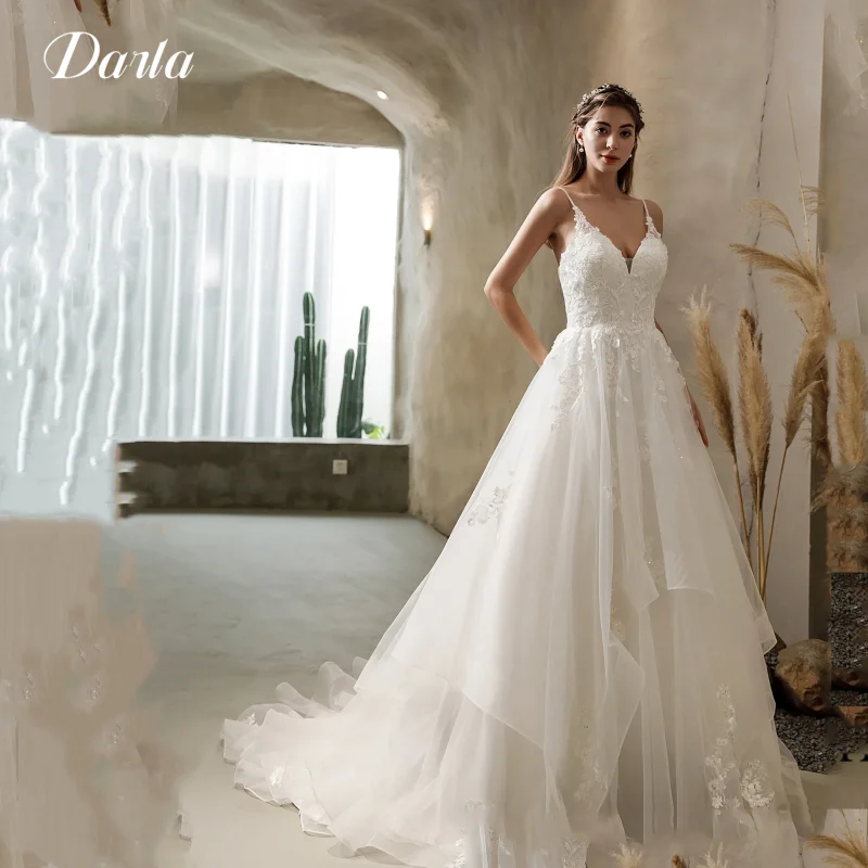 

Elegant Brides wedding dresses For Woman 2023 Lace V Neck Spaghetti Straps Back Princess Bride Button Pleat Vestidos De Novia