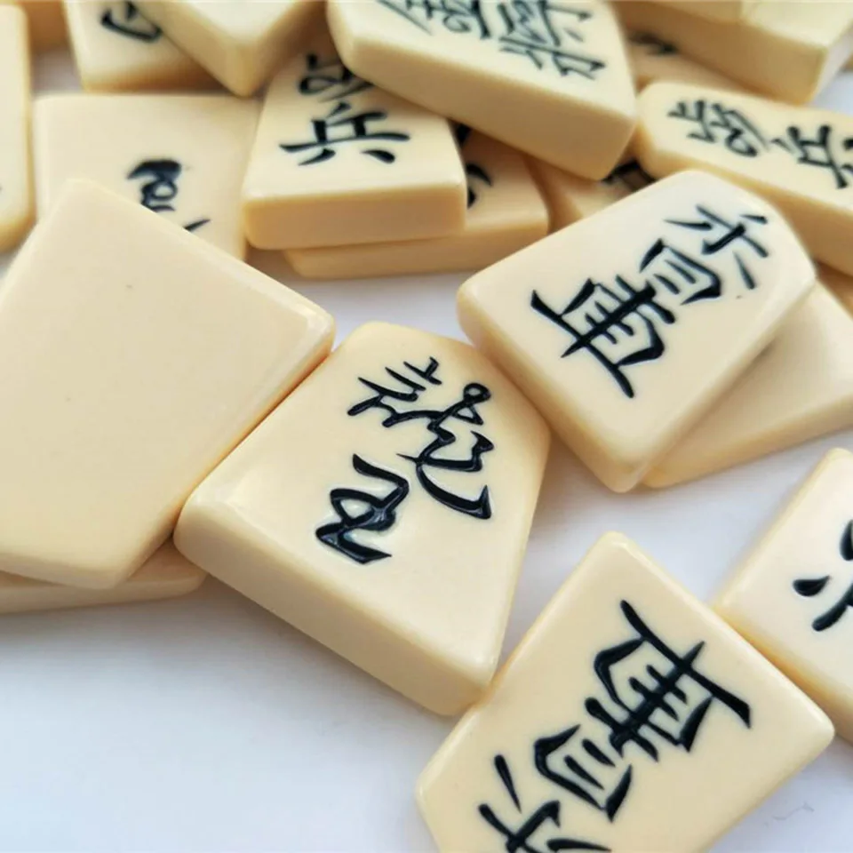 Japan Shogi BSTFAMLY Organic materials Top grade chesspiece 40Pcs/Set International Folding Sho-gi Chess Game Portable Gift LD04