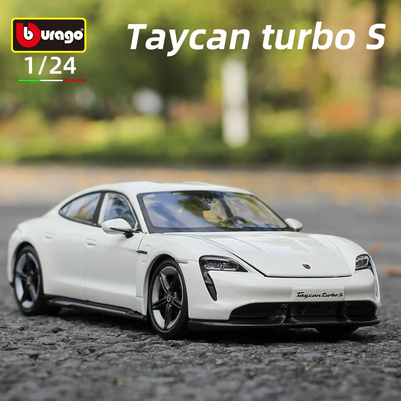 Модель автомобиля Bburago 1:24 Porsche Taycan Turbo S из сплава, литой автомобиль под давлением, Коллекционная модель статического транспорта, подарок