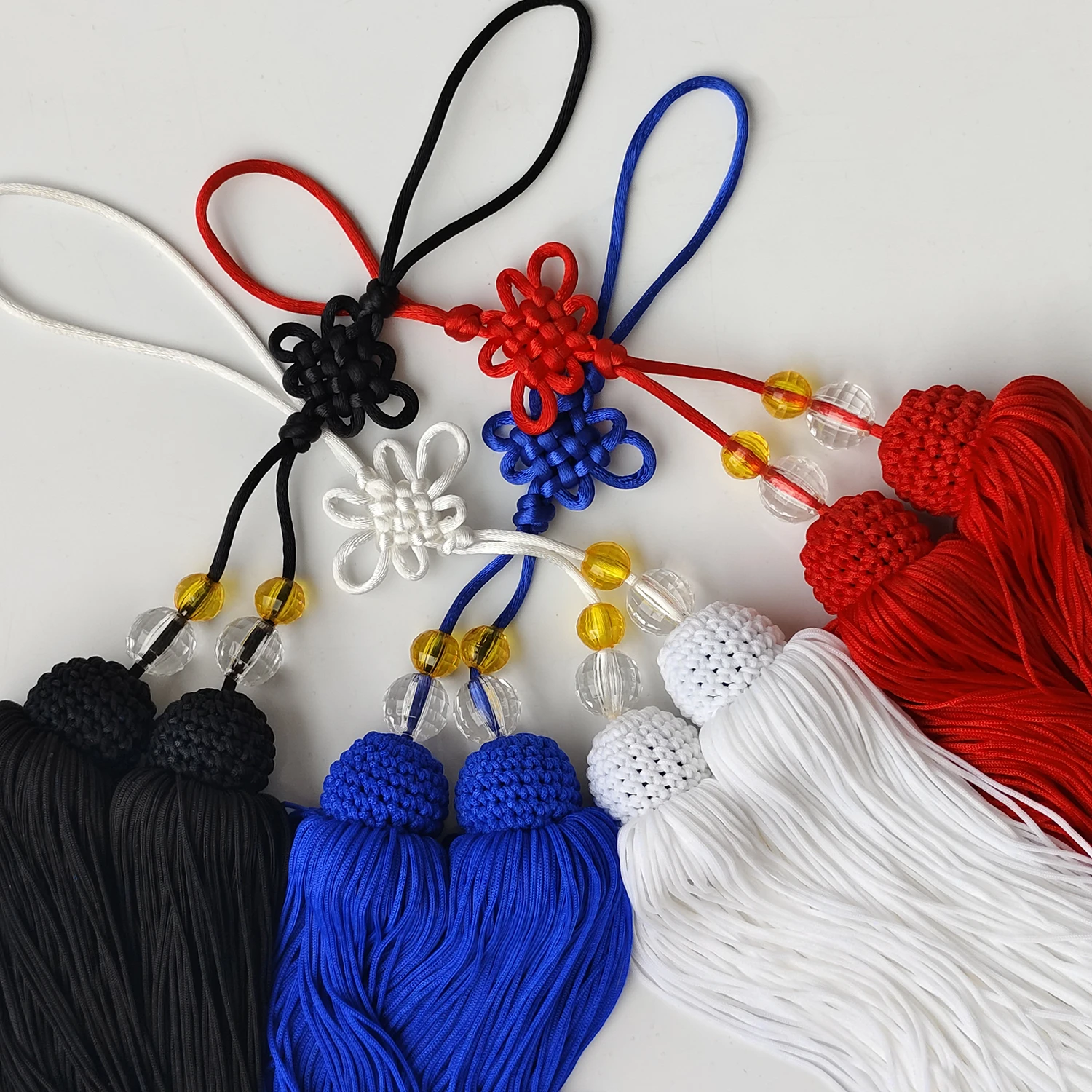 Luxury 40 cm Silk Taiji Sword Tassel Chinese Knot Sword Accessory for Taichi Kungfu Martial Arts and Home Hanging Decoration