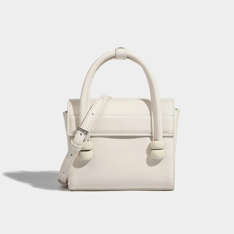 French retro exquisite mini square bag 2023 new niche design versatile single shoulder crossbody carrying women's bag