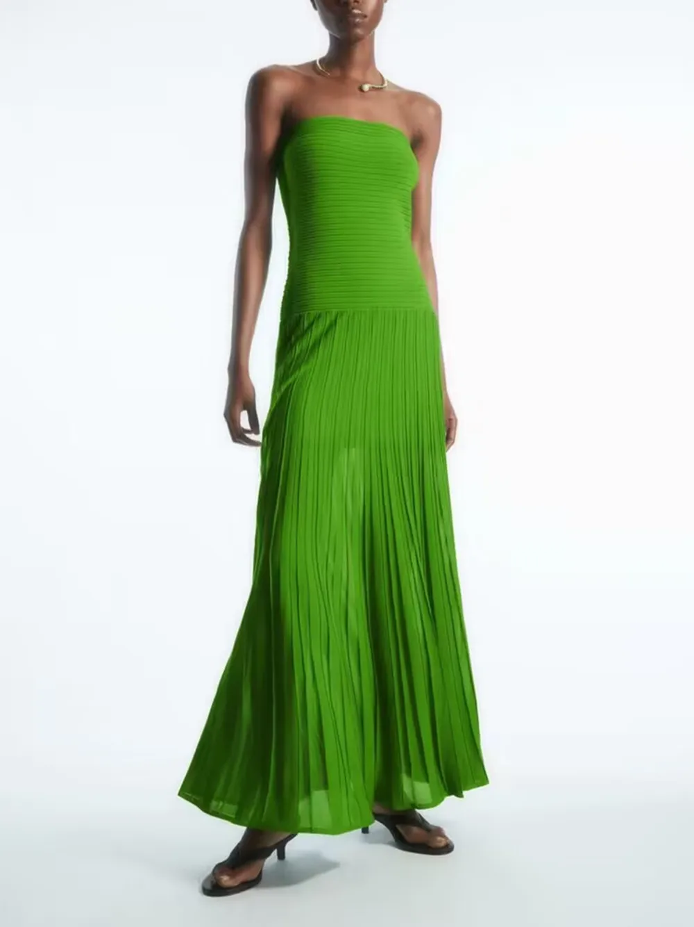 

Women Sexy Strapless Pleated Long Dress 2023 Summer New Slim Elastic High Waist Ladies Temperament Green Robe