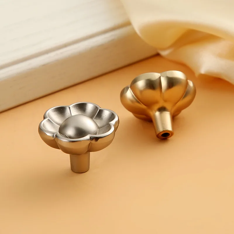 

New Chinese style cabinet door cabinet drawer handle zinc alloy solid single hole drawer handle Furniture Hardware Pulls