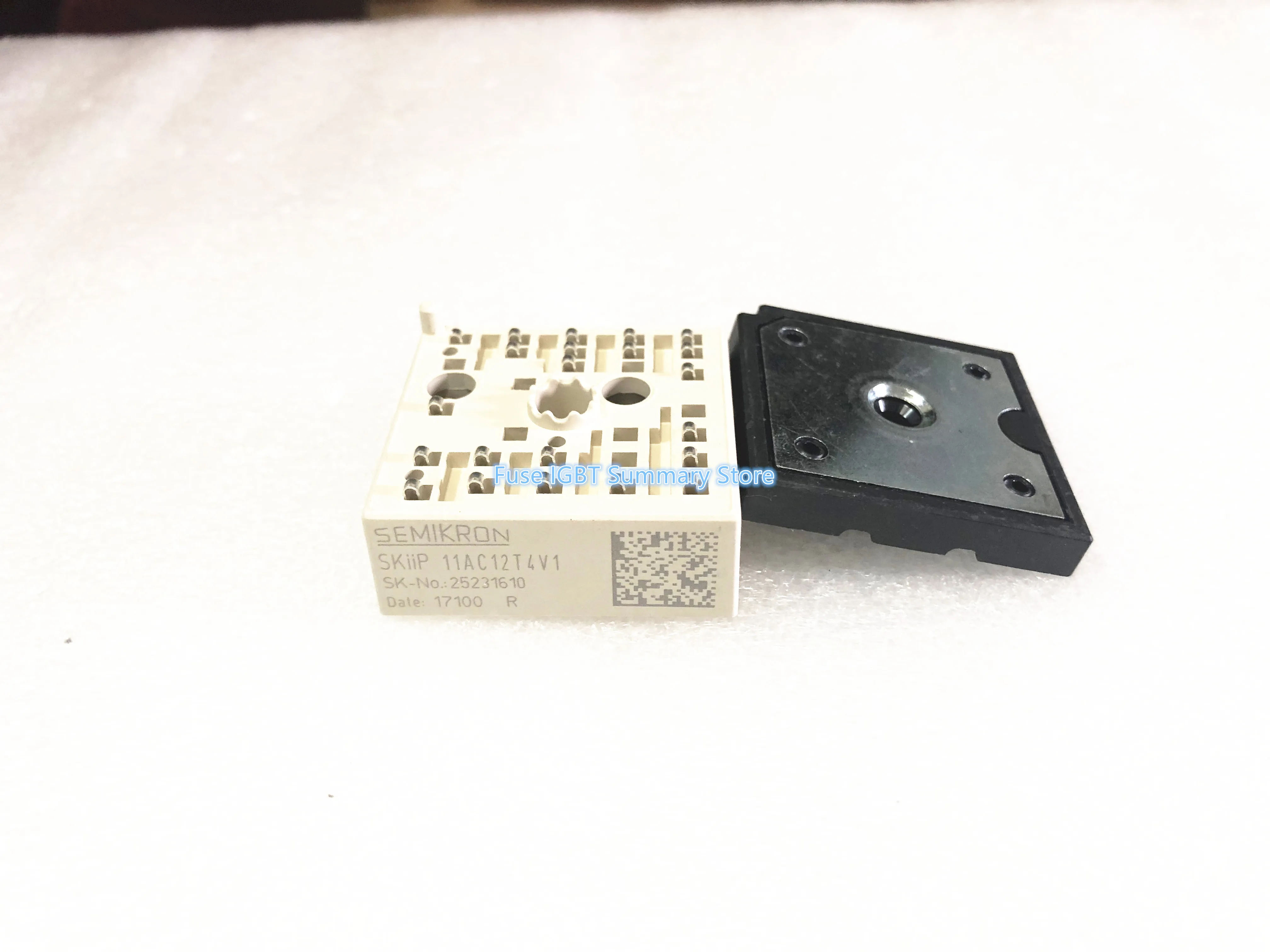 

New IGBT module SKIIP11AC12T4V1 SKIIP12AC12T4V1 SKIIP13AC12T4V1 SKIIP11AC126V1 SKIIP12AC126V1 SKIIP13AC126V1