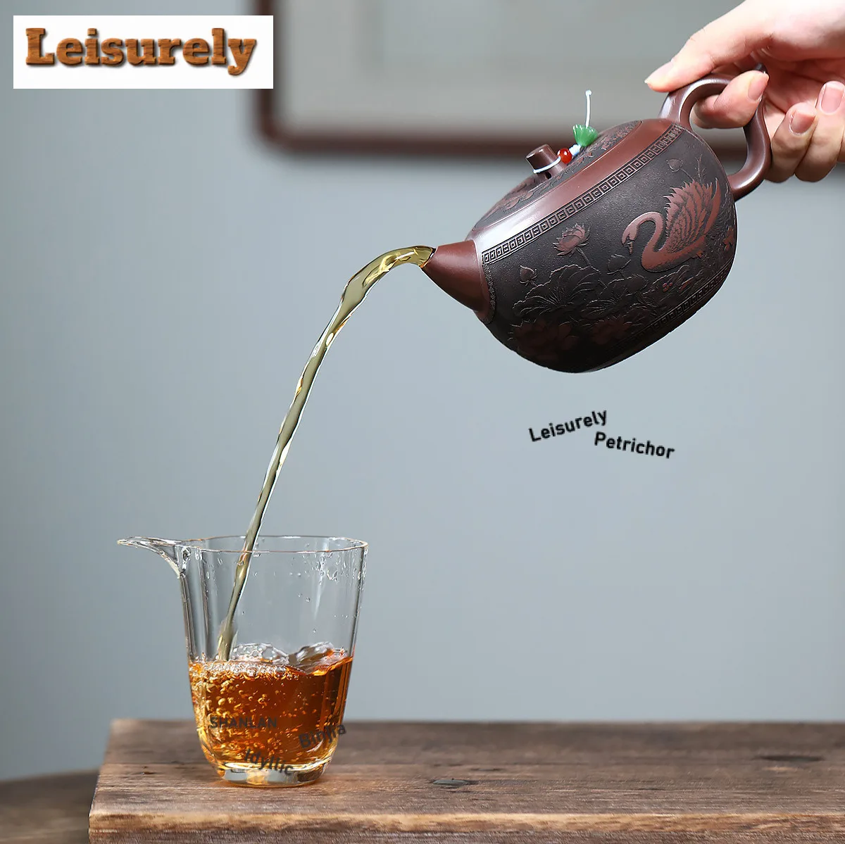 600ml Boutique Yixing Purple Clay Teapots Handmade Lotus Pot Raw Ore Antique Red Mud Tea Maker Kettle Zisha Tea Set Collection