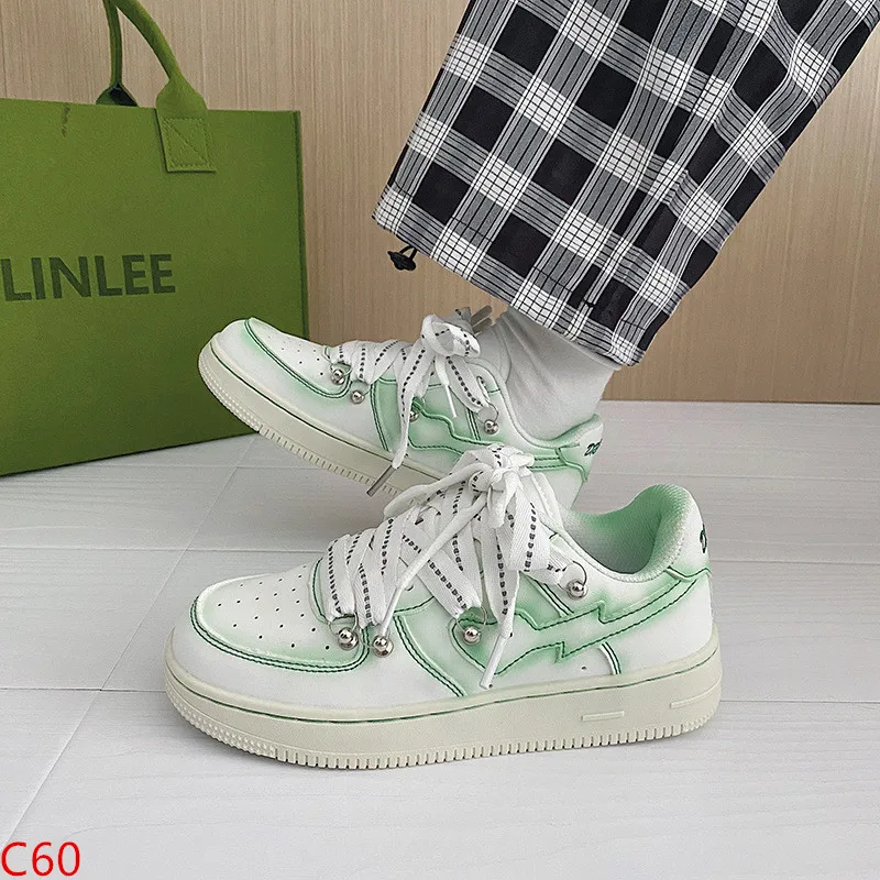 

Мужские кроссовки окрашенные, толстая подошва, дышащие спортивные туфли, удобная повседневная обувь для пар, для скейтборда