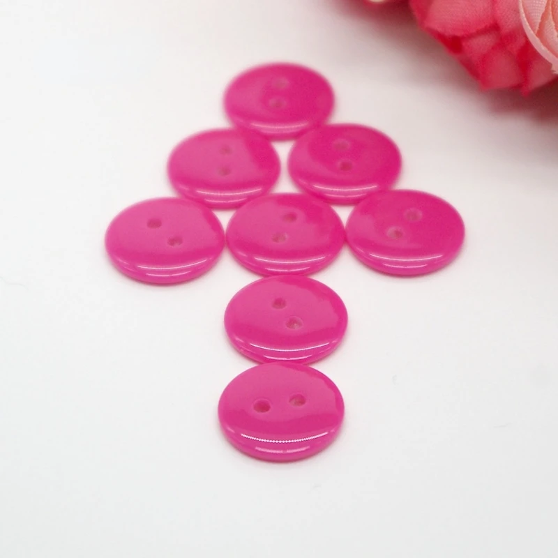 50 Pezzi Bottoni Decorativi Rosa Rossa 2 Fori 12.5Mm Bottoni In Resina Per Cucire Flatblck Scrapbooking