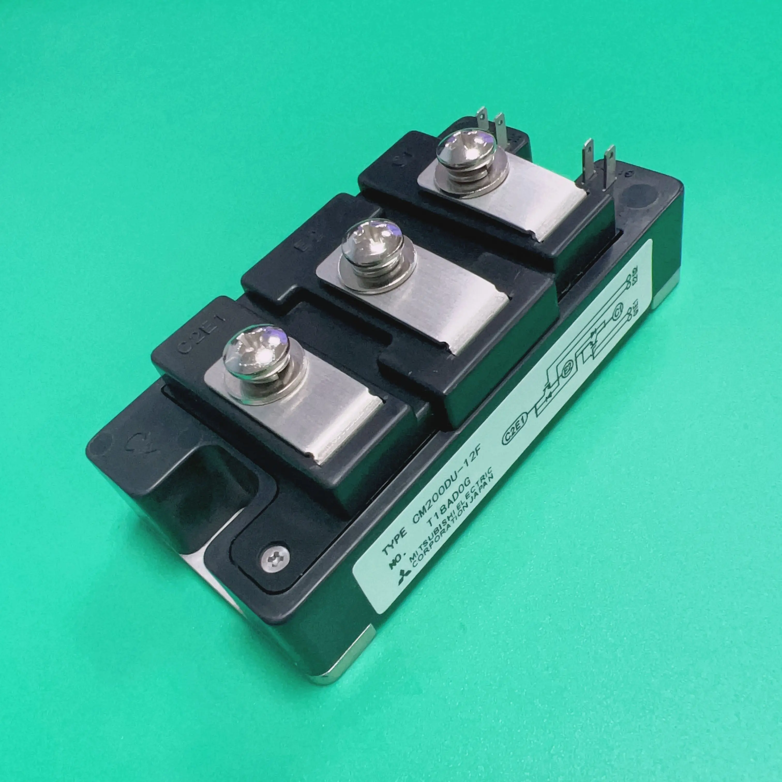 

CM200DU-12F IGBT CM 200DU-12 F MOD DUAL 200A 600V F SER MODULES HIGH POWER SWITCHING USE CM200DU12F CM200D U-12F CM200 DU-12F