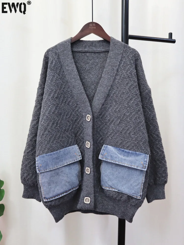 EWQDenimPocketSpliceGraySweaterCoatWomens2023SpringWinter