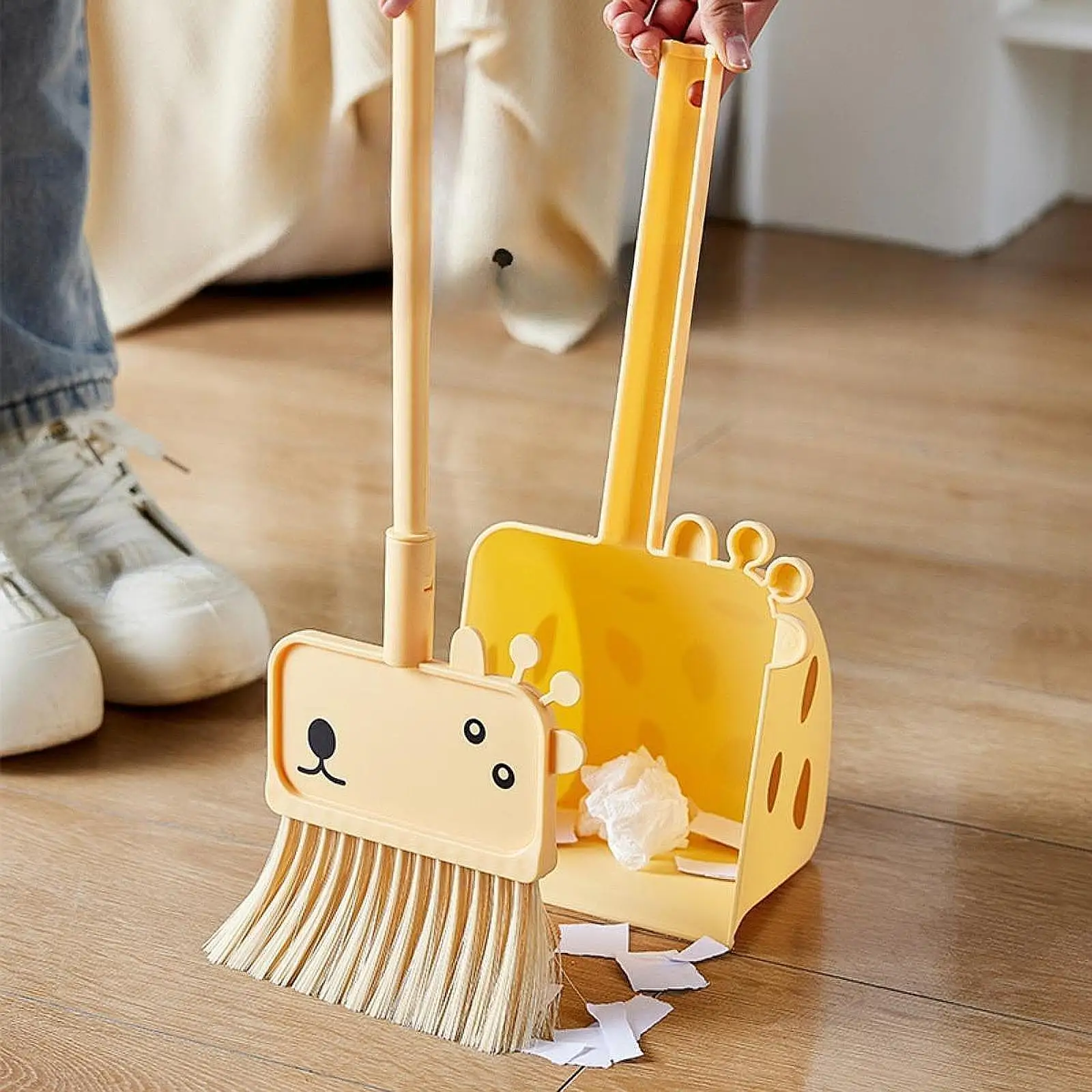 Little Housekeeping Helper Set Kids Cleaning Set Mini Broom and Dustpan for Preschool Age 3-6 Boys Girls Birthday Gifts