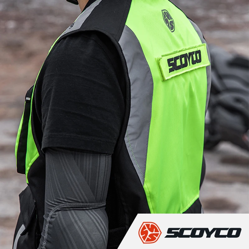 SCOYCO Motorcycle Reflective Vest Multifunctional Motocross Racing Vest Breathable CE Anti-fall Men Women Motorcycle Jacket