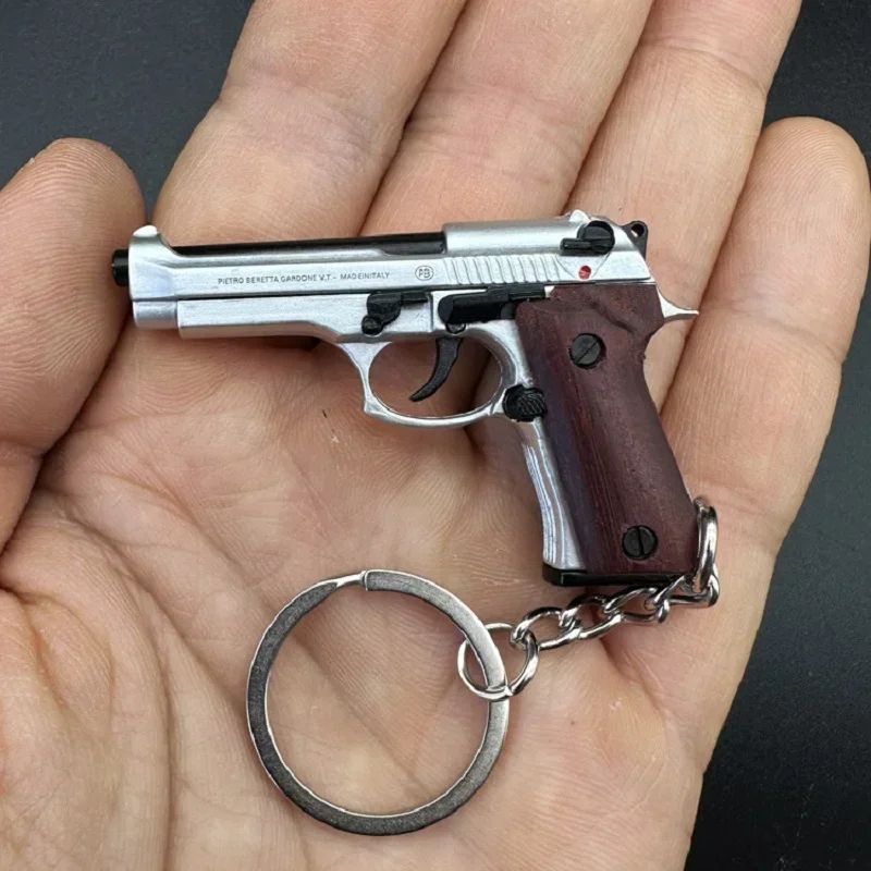 1:4 Scale Berta 92F Pistol Keychain Mini  Gun Metal Keyring Key chain toy guns fake gun  For Adult Kids  Gift decoration 3