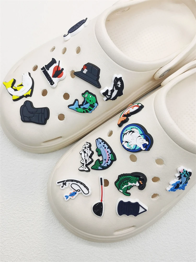 16-teiliges Schuh-Charms-Set „Love Fishing“ – DIY-Dekorationen mit lustigen Mustern, abnehmbare Schuhschnallen-Accessoires für Clogs und Schuhclips – Detail 7