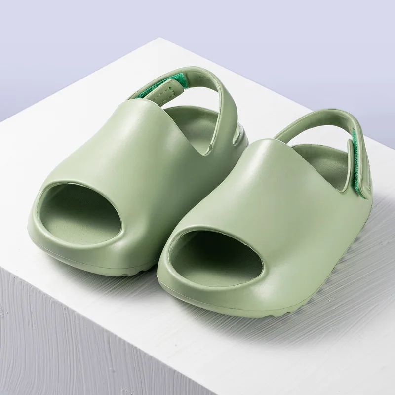 2024 Hot Kids Sandals Baby Toddler Slip On Fashion Boys Girls Foam Beach Summer Slides Eva Children Lightweight Water Shoes