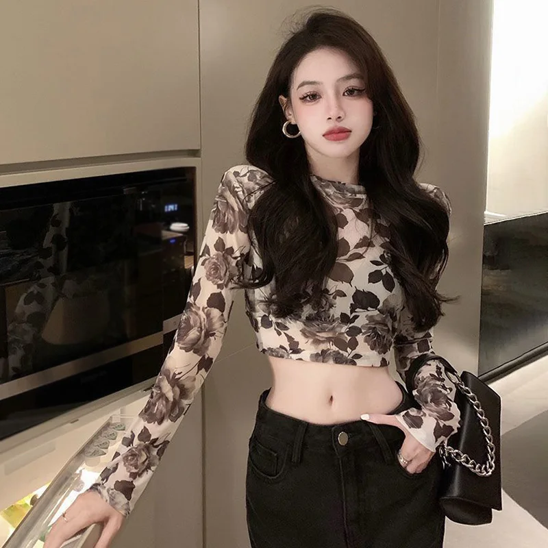 T-shirt da donna slim retrò a rete floreale moda manica lunga stile sexy primavera estate camicette alla moda top sottili femminili435_voghion.com