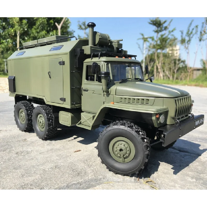 Naughty dragon WPLB-36 Ural command communication vehicle RC CAR six-wheel drive remote control climbing six-wheel toy 5